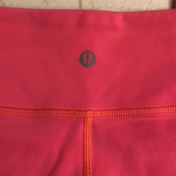 Gray/Pink lululemon reversible crops. Like new! - Picture 2 of 4